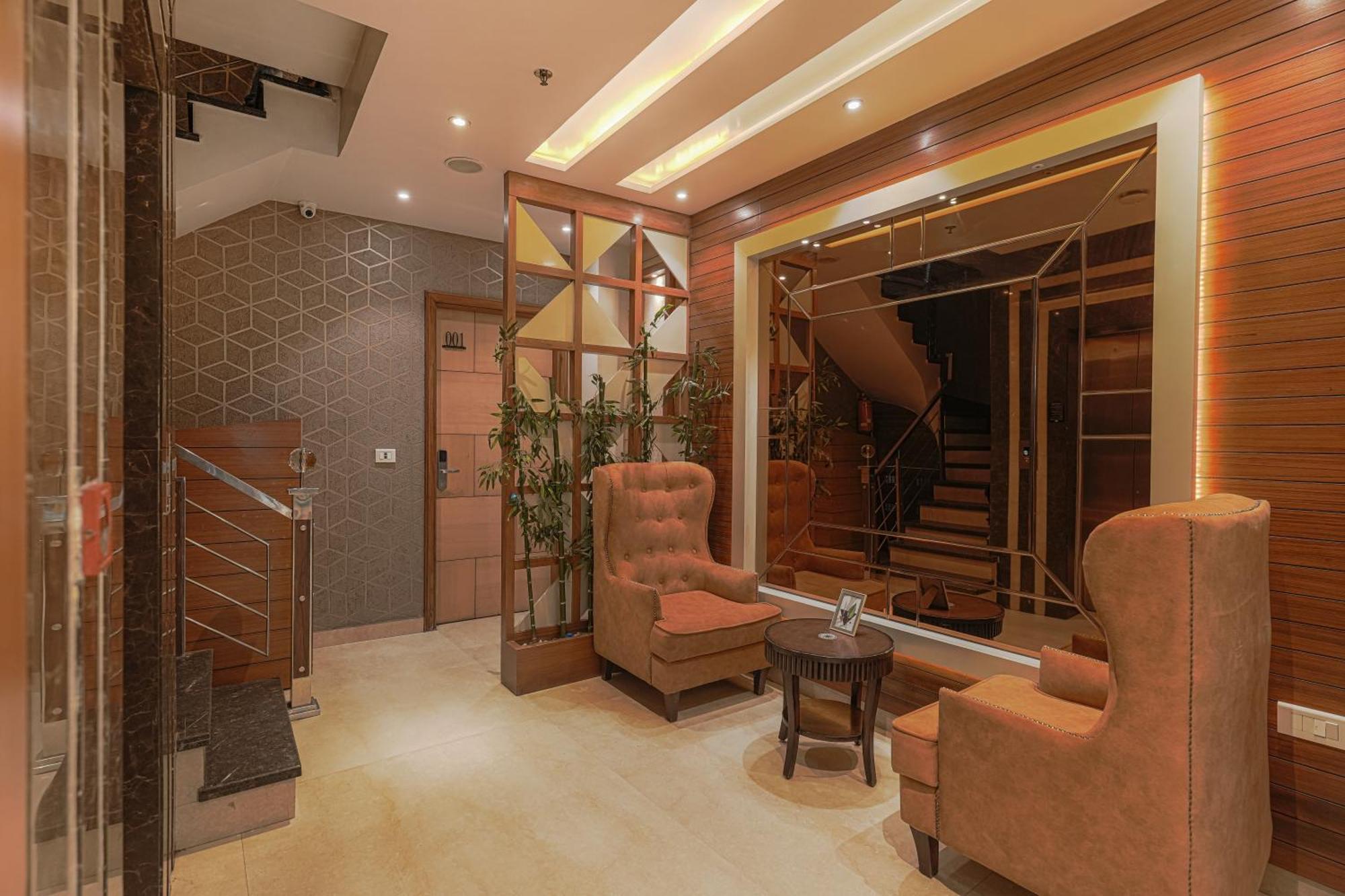 Csjs Inn Hotel Amritsar Eksteriør billede