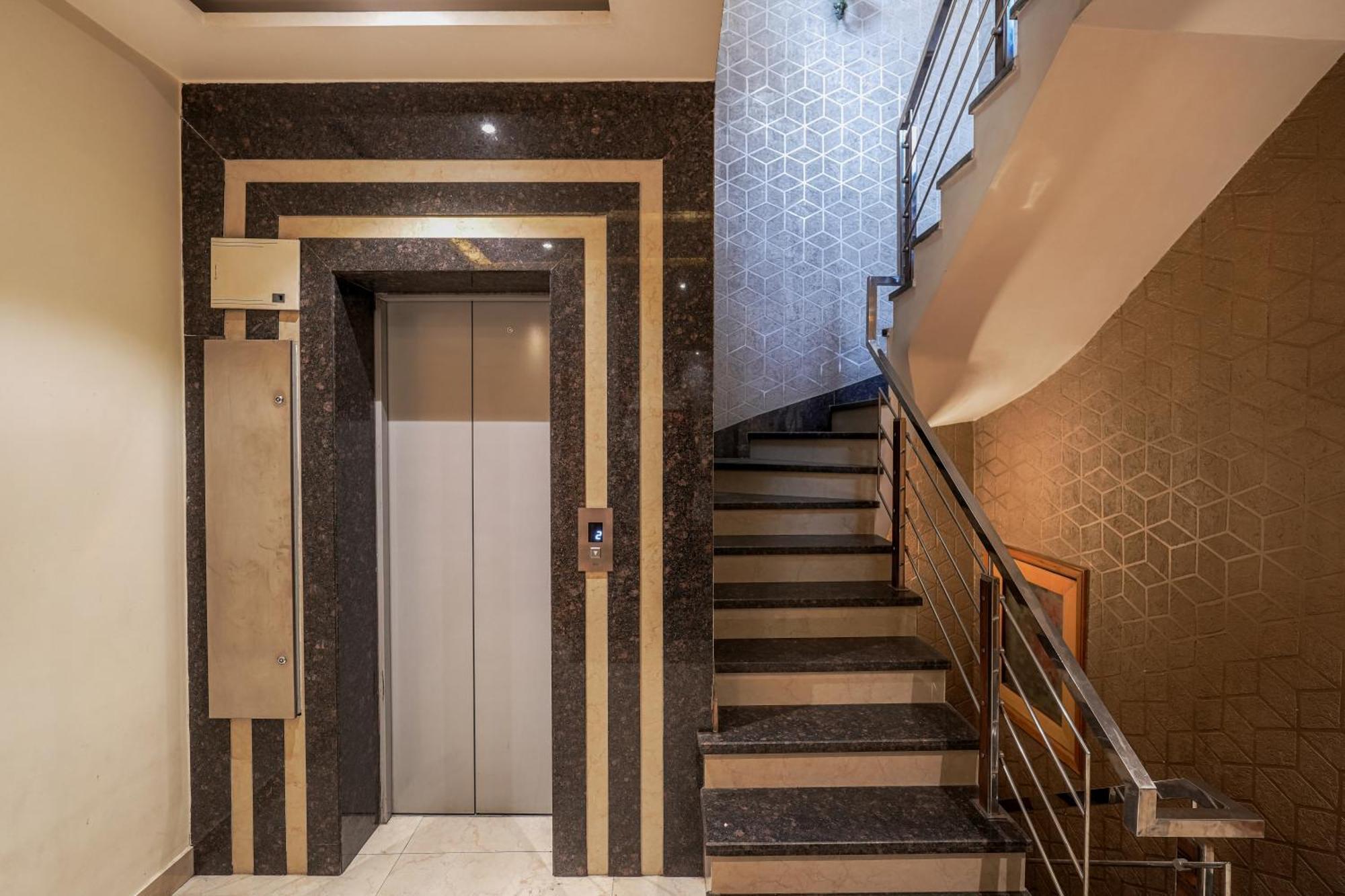 Csjs Inn Hotel Amritsar Eksteriør billede