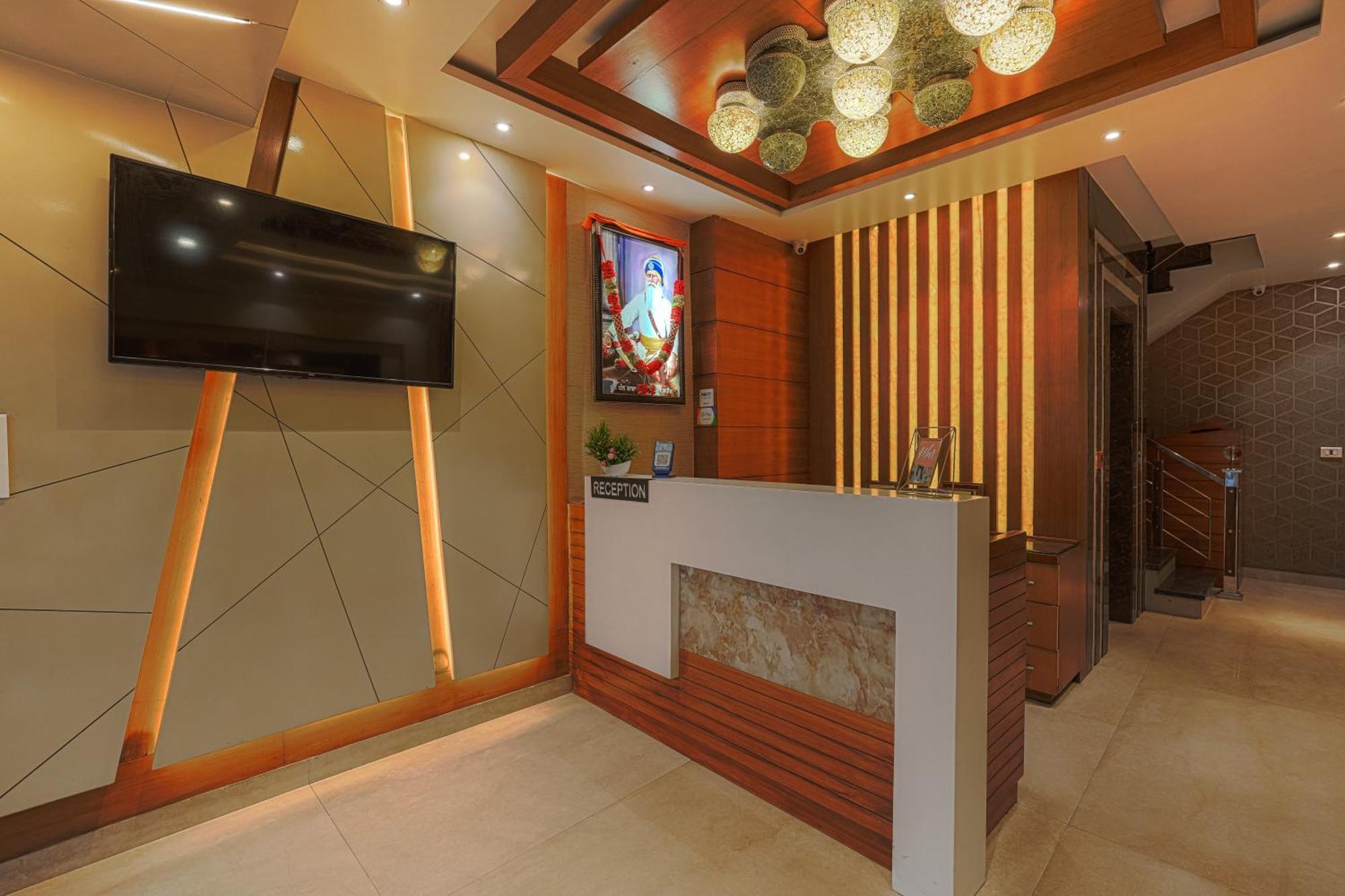 Csjs Inn Hotel Amritsar Eksteriør billede